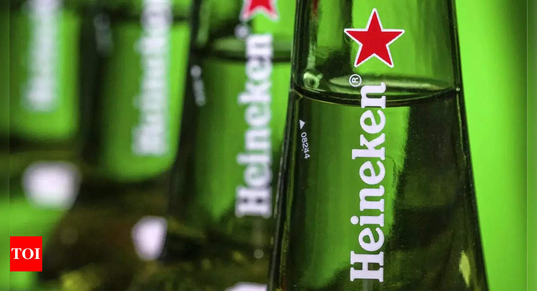 Heineken sells its business in Russia for 1 euro – Times of India
