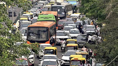 Delhi: Traffic regulations in place for G20 summit; check controlled zones, routes you can take