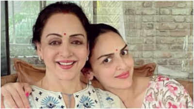 Hema Malini greets Esha Deol for her movie 'Ek Duaa' gets special ...