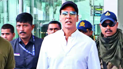 Chopper to ferry Akshay from Lucknow to Sitapur for film shoot