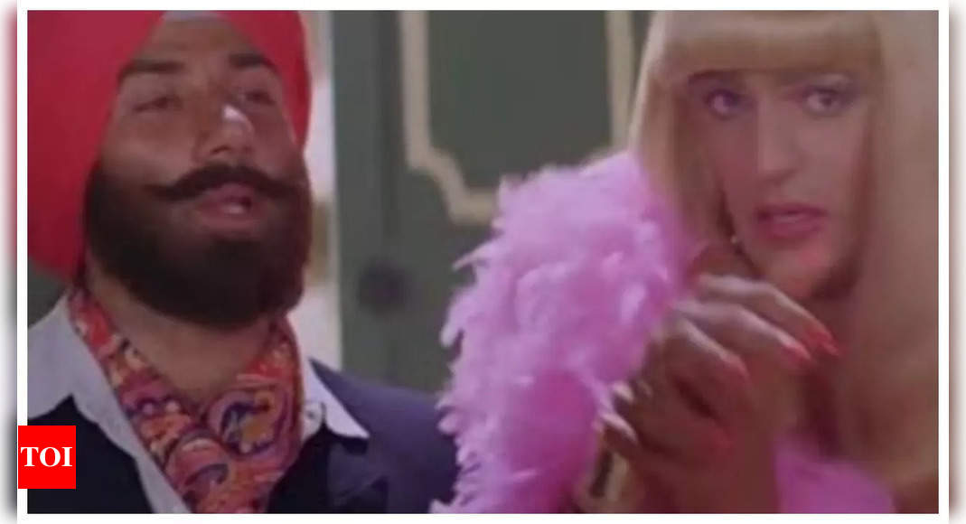 Ananya Panday shares hilarious throwback photo of Sunny Deol with ‘Barbie’ Chunky Panday; says ‘Gadar 2 meets Dream Girl 2’ – See inside | Hindi Movie News – Times of India