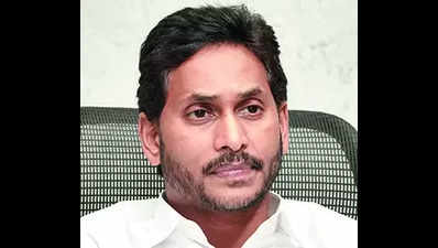 Jagan steps up attack on oppn parties, exhorts party men to go hard on them