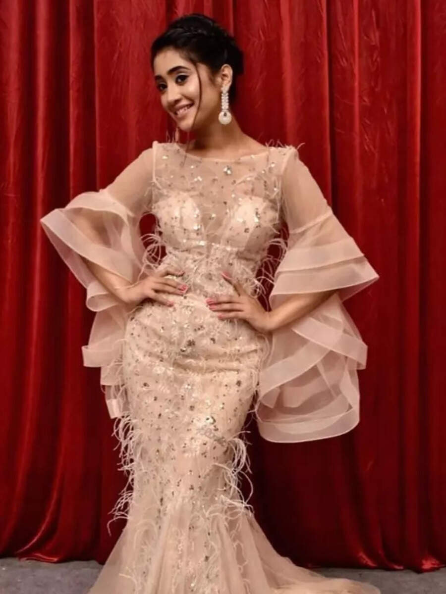 Raksha Bandhan 2023 Shivangi Joshi's Ethnic Outfits To Upgrade Your