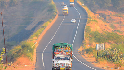 Mumbai-Nashik highway is reopened, relief for motorists