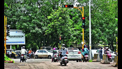 ‘Free-left’ blinkers activated at 18 Nashik traffic signals