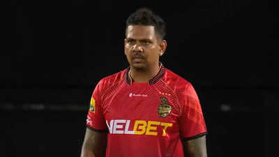 Watch: Sunil Narine the first recipient of slow-overs red card in CPL