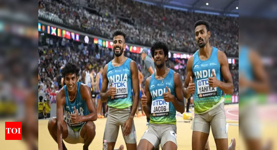 Bollywood Celebs Laud India's 4x400 M Relay Team For Reaching Finals Of 