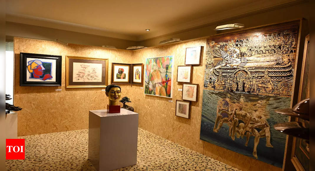 A travelling hotel art fair for Delhiites celebrating art, paintings ...