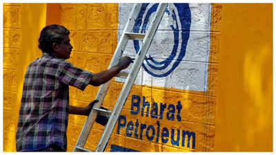 BPCL charts Rs 1.5 lakh crore expansion course with green tint