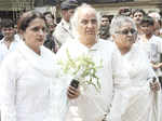 Celebs at Jagjit Singh's funeral