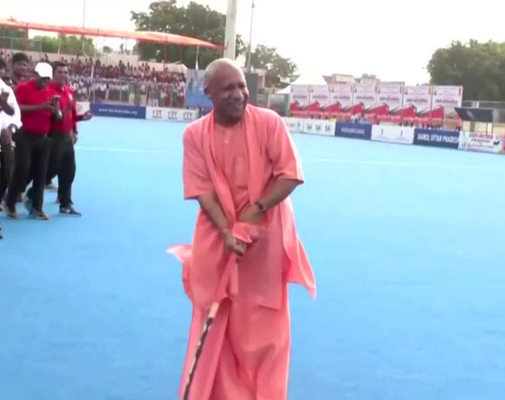 
Watch! UP CM Yogi plays Hockey on National Sports Day in Jhansi

