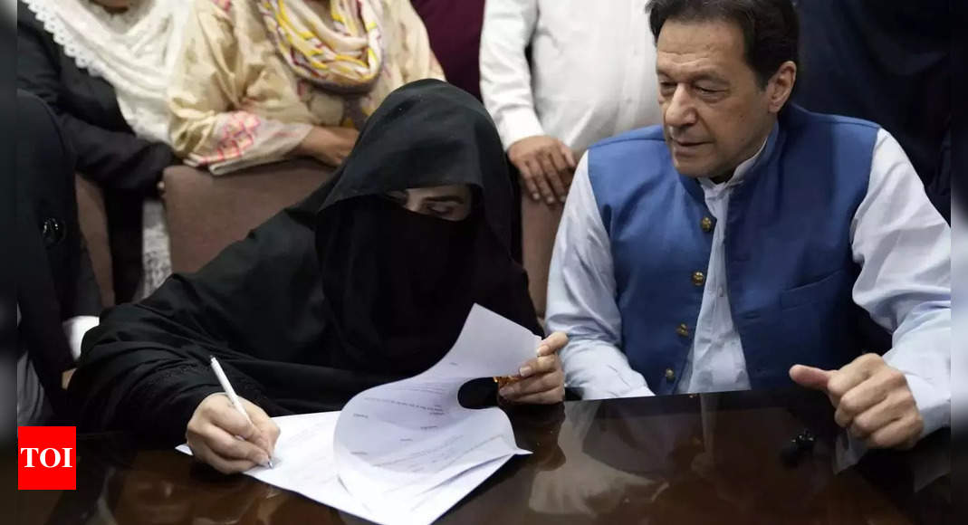 Pakistan: Imran Khan’s wife Bushra Bibi gets bail in Toshakhana case – Times of India