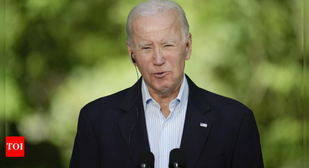 Biden: Biden akan mengunjungi Vietnam bulan depan, sementara Washington mengupayakan hubungan yang lebih erat
