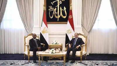Sudan's military leader visits Egypt on his first trip abroad since his country plunged into war