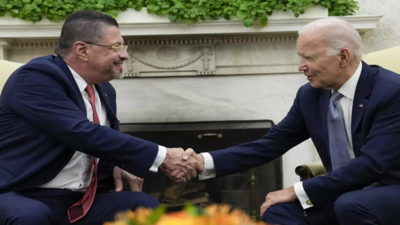 Biden discuses immigration and trade with Costa Rican President Chaves at the White House