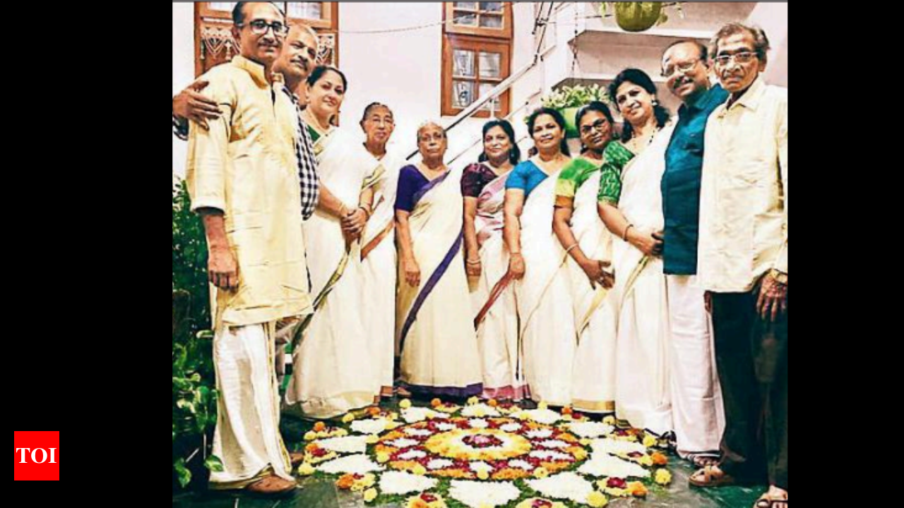 Onam vibes in the air.....starting the onam celebration with Isha  volunteers from Thiruvananthapuram 🌸🏵 #sadhguru #onamcelebration... |  Instagram