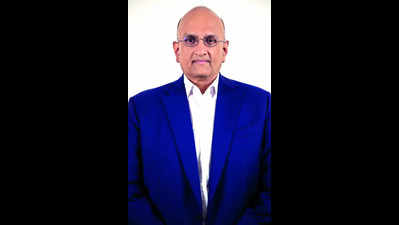 R Dinesh takes over as exec chairman of TVS SCS