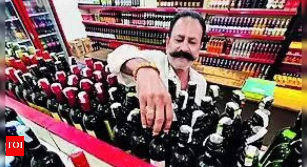 Kerala Liquor Sale Kerala makes Rs 665 crore liquor sales in first 9