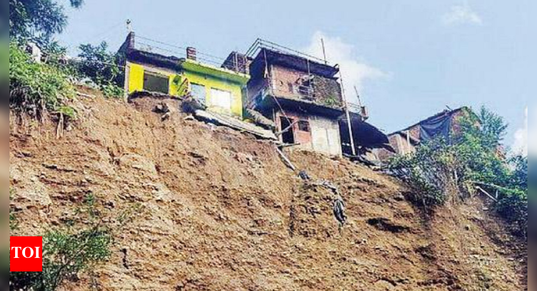 Uttarakhand Over 400 Doon Vihar families living in fear of landslides
