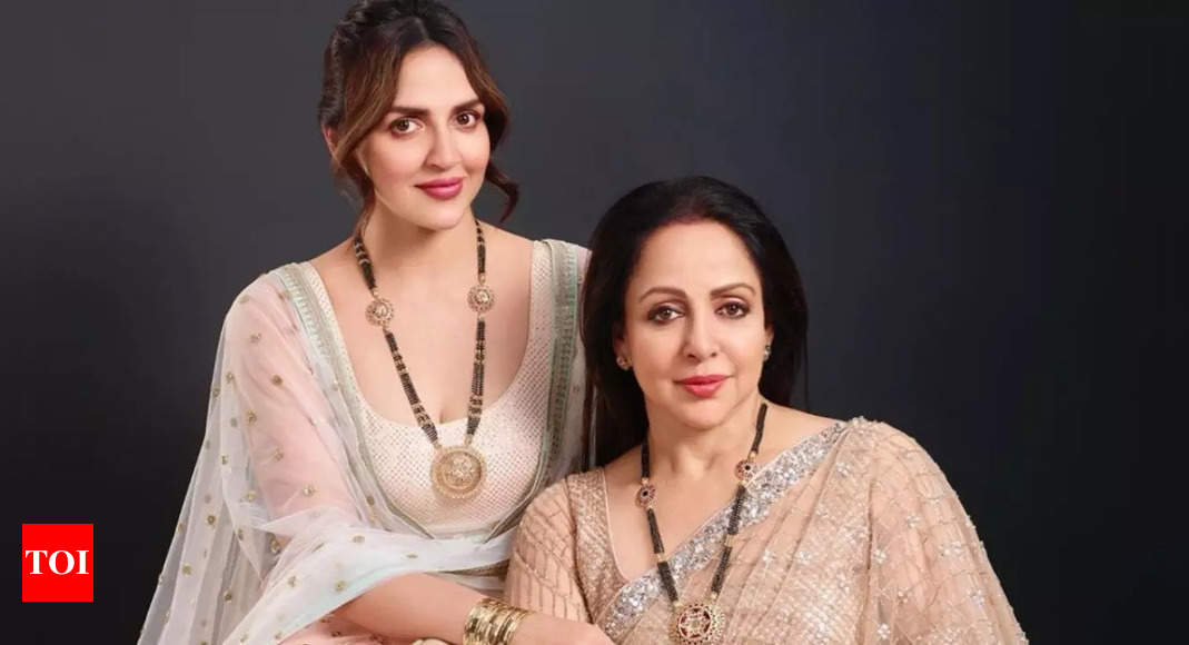 Esha Deol recalls being compared to her mother after her first film, says she had to put the pressure cooker aside then and concentrate on work | Hindi Movie News – Times of India