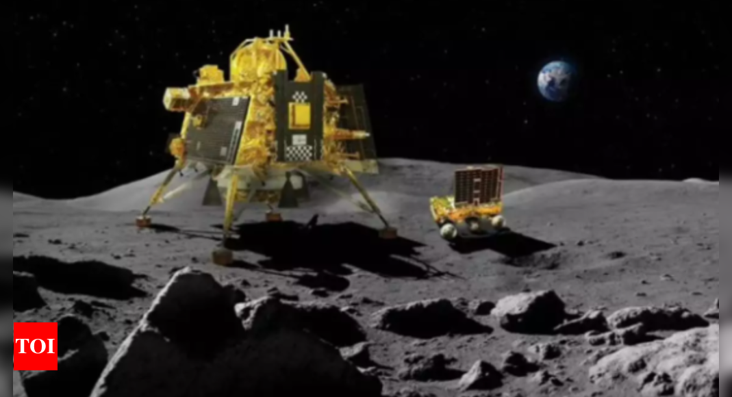 Chandrayaan 3 Discovery on Moon Chandrayaan3 Pragyan Rover's second