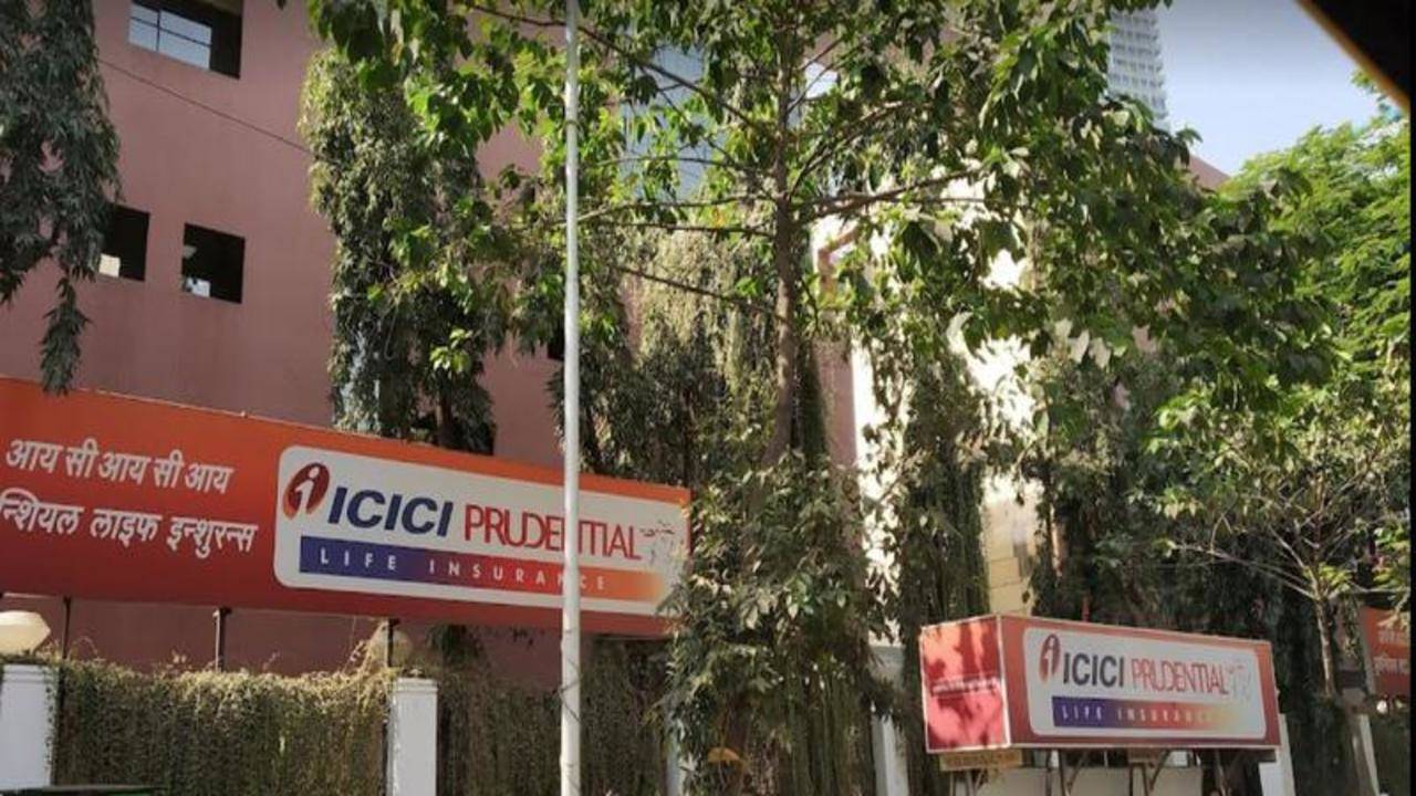 ICICI Pru launches life policy with 30-year regular income - Times of India