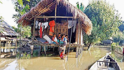Over 4L hit as floods worsen, man's death takes toll to 16