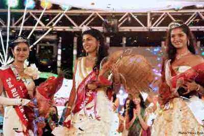 Elizabeth Thadikaran crowned Miss Kerala 2011