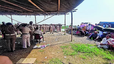 Guwahati: GMC eviction team faces resistance at Silsako Beel