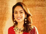 Mira Rajput's golden hour glow is unmissable in a red sharara set