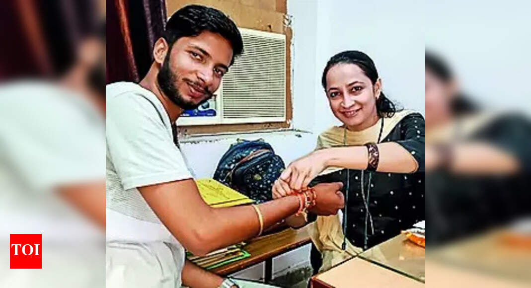 - Rakshabandhan: Bond Of Amity Gets Stronger With Rakhi | Lucknow News ...
