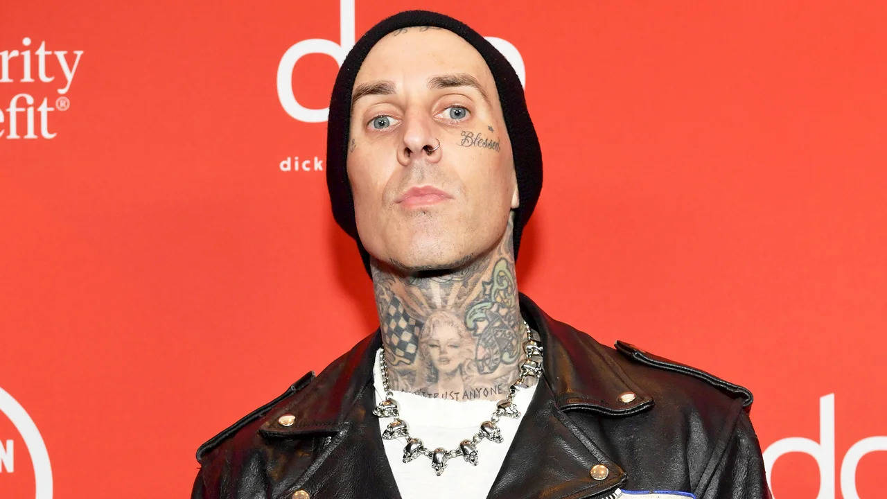Travis Barker claps back at troll who says his tattoos look ridiculous   Daily Mail Online