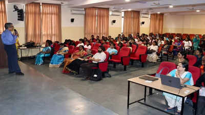 Anna Adarsh College conducts workshop on solving cross word puzzles