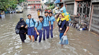 Kolkata gets 50mm-70mm rain in 2 spells in 2 hours