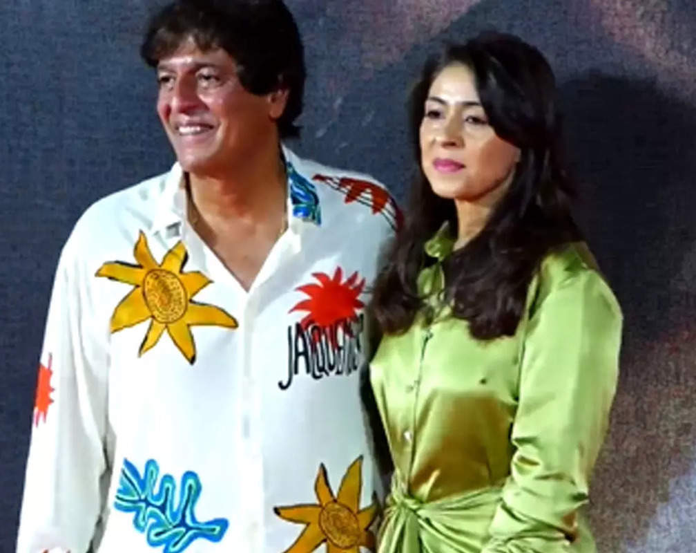 
'Mamma Mia!': Ananya Panday’s parents Chunky Pandey and Bhavana Pandey pose for paps at ‘Gadar 2’ bash
