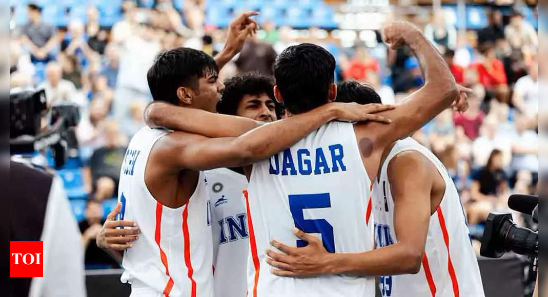 Indija sagrauj Kirgizstānu, lai veiksmīgi noslēgtu Pasaules kausu, un izlaiž Pasaules kausa kvalifikācijas spēles pēc Izraēlas uzvaras pār Latviju |  Vairāk sporta ziņu