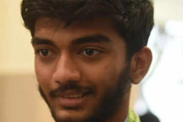 R Praggnanandhaa: 'He's far from invincible.' Buoyed by Baku success, chess  champ R Praggnanandhaa ready to challenge 'mentally & physically strong Magnus  Carlsen - The Economic Times