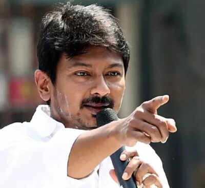 Tamil Nadu: 2. A comment that sparked political outrage - Times of India