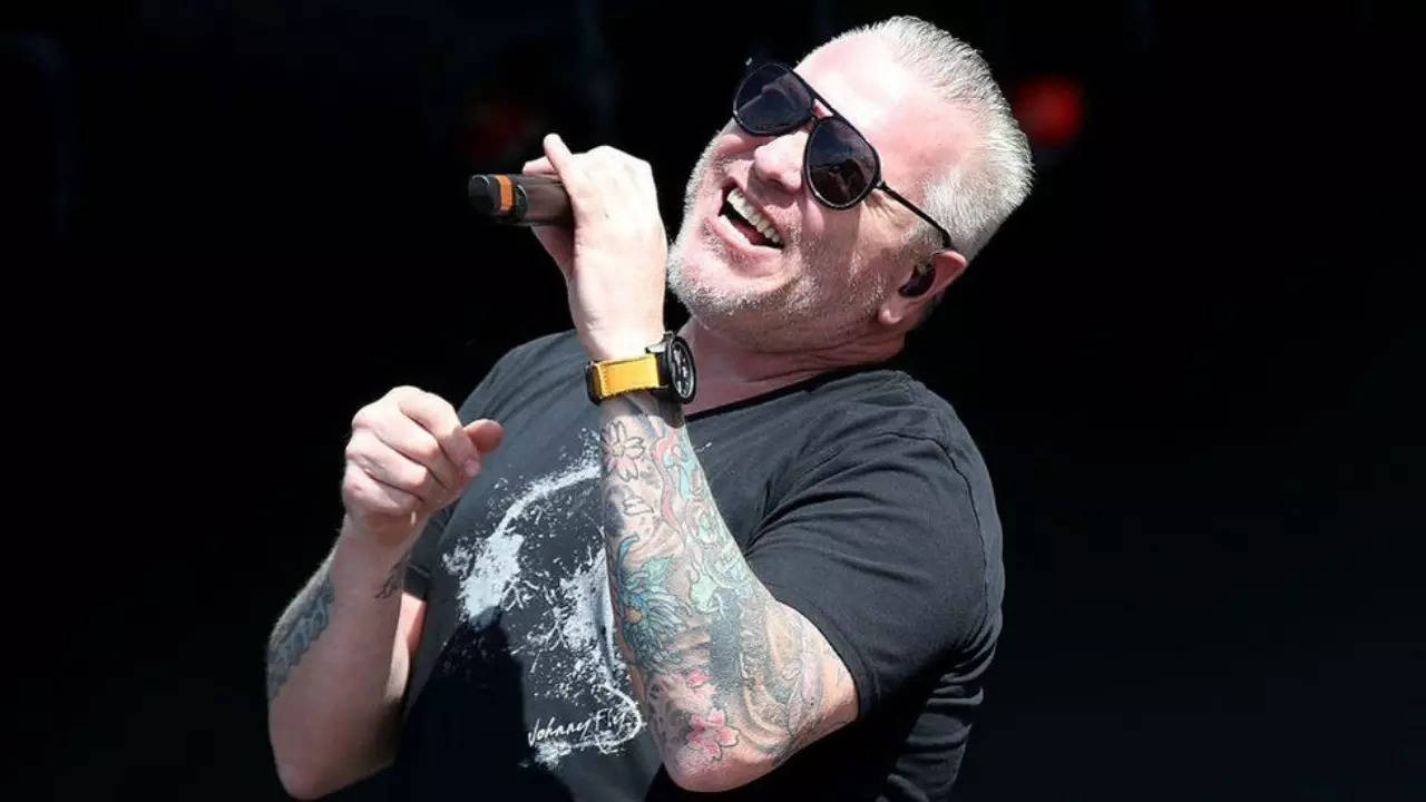 Smash Mouth frontman Steve Harwell, known for the ubiquitous pop-rock hit  'All Star,' dies at 56