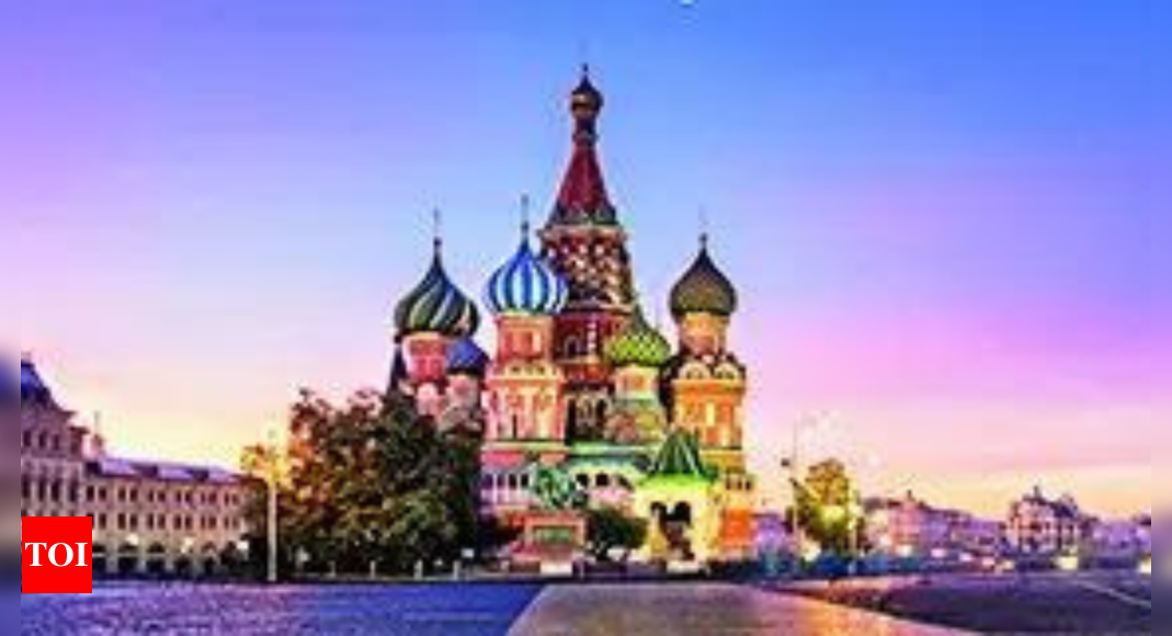 Tourism: With e-visas and curry, Russia tries to woo back Indian tourists