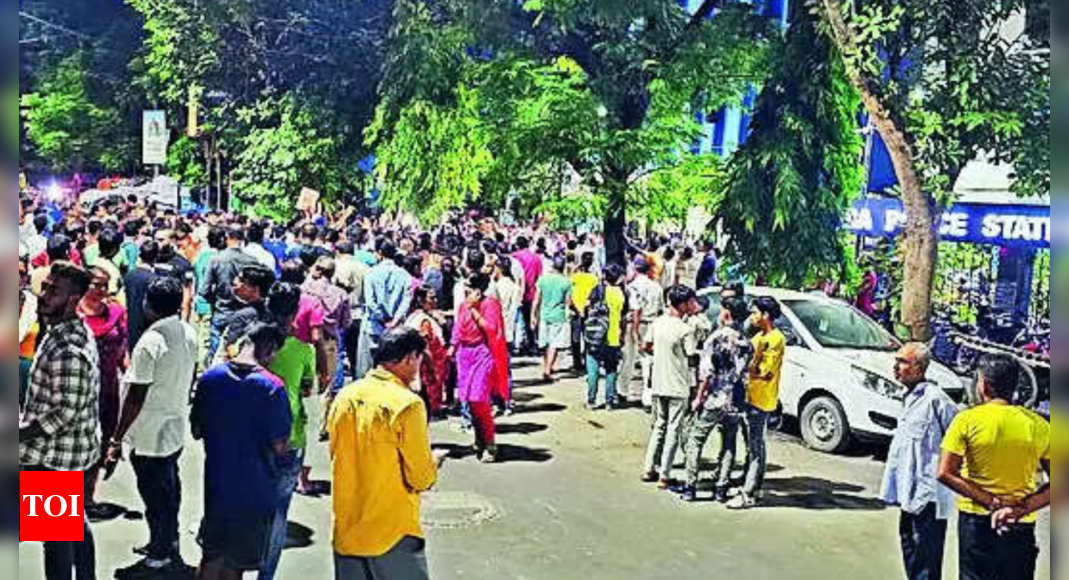 Death In Kolkata School Murder Case On Principal 3 Others Kolkata   Photo 