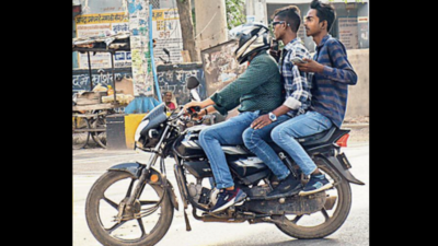 Adg: Helmet must for a five+ kid riding 2-wheeler: ADG | Patna News ...