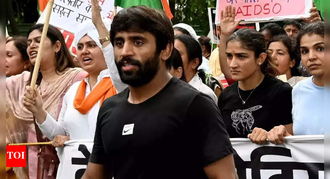 Delhi Court: Delhi court grants wrestler Bajrang Punia exemption from ...