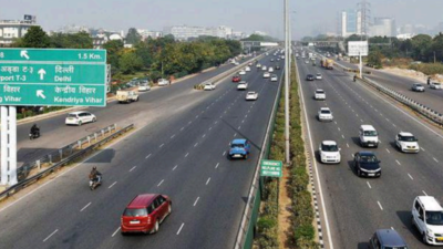 Gurgaon Traffic Restrictions: No entry from Gurgaon via Sirhaul border ...