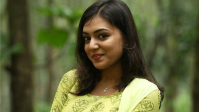 Reports: Nazriya Nazim to play the female lead alongside Suriya in 'Suriya 43'