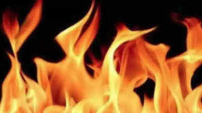 Fire breaks out at Gurgaon flat, seven people rescued
