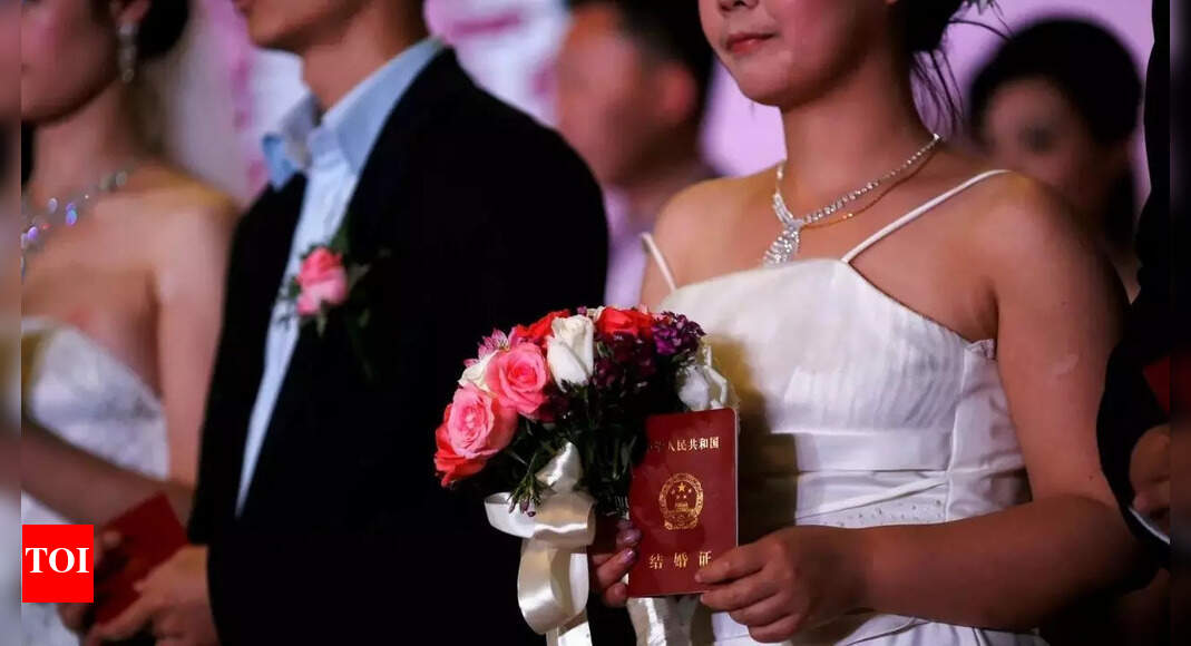 China Fashion Trend China S Good For Marriage Fashion Trend Sparks China Fashion Trend China S Good For Marriage Fashion Trend Sparks
