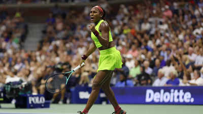 Coco Gauff beats Karolina Muchova to reach US Open final after protesters disrupt match