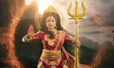Actress Koel Mallick looks beautiful as Goddess Durga in Mahalaya special show