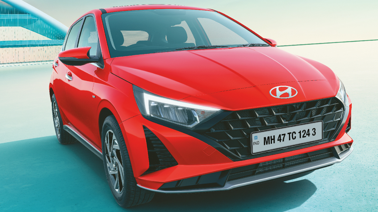 Buy Used 2021 Hyundai NEW I20 ASTA (O) 1.2 MT Manual in New Delhi - CARS24